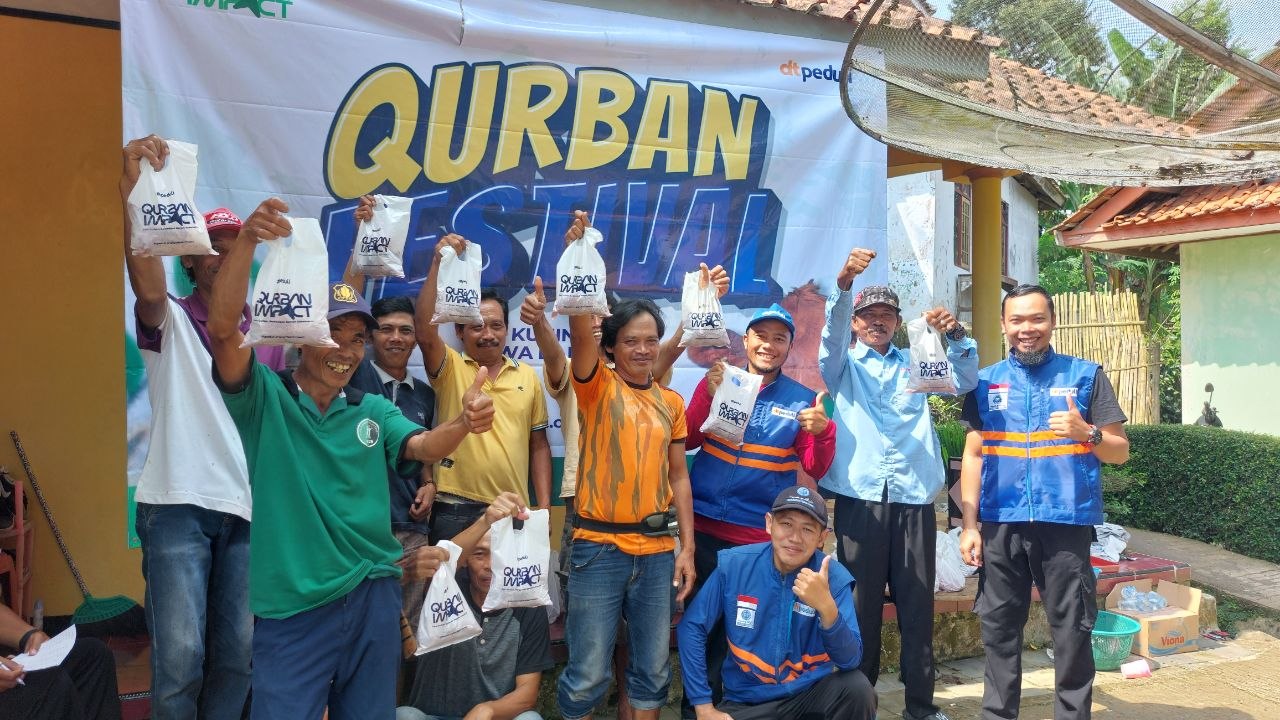 Tiga Tahun Tanpa Penyembelihan Hewan Qurban, DT Peduli Kuningan Hadir Bahagiakan Warga Dusun Dahu 