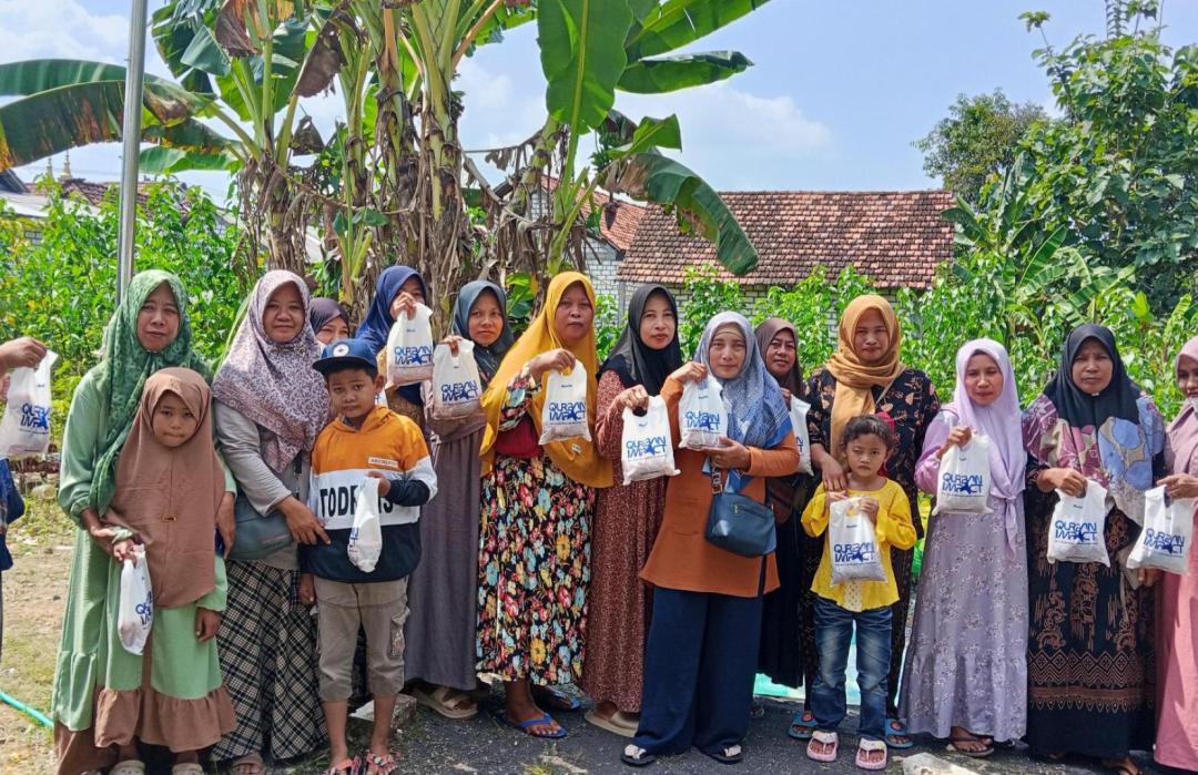 DT Peduli Jatim Salurkan Qurban Sapi ke Yayasan Disabilitas Sanggar Al- Ikhlas di Gresik 
