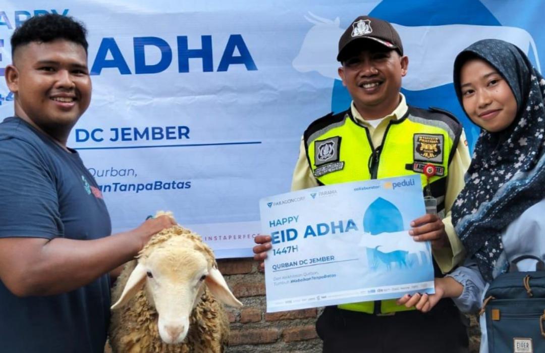Paragon Jember Bersama DT Peduli Malang Berbagi Kebahagiaan Iduladha dengan Salurkan Hewan Qurban 
