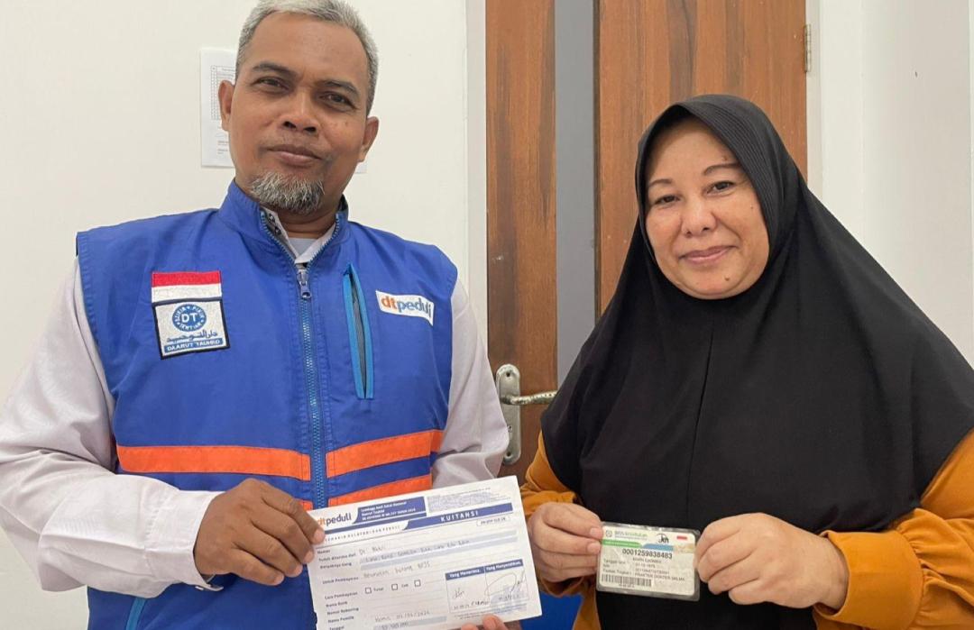 Salurkan Bantuan Layanan Kesehatan, DT Peduli Depok Bantu Lunasi Tunggakan BPJS 