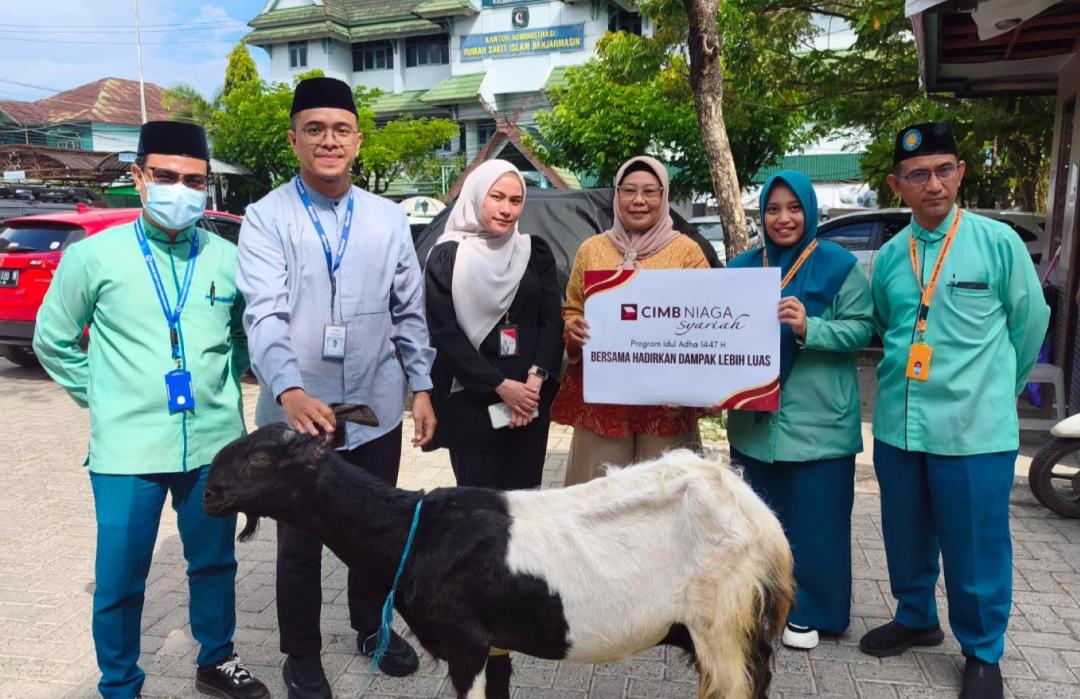 CIMB Niaga Syariah Bersama DT Peduli Kalsel Salurkan Qurban ke Berbagai Lembaga dan Masjid di Banjarmasin 