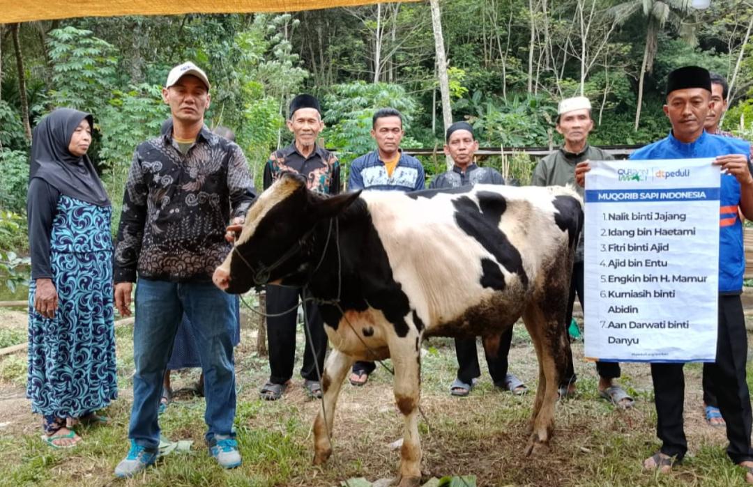 DT Peduli Bandung Tebar Manfaat Qurban Hingga ke Perbatasan Garut Selatan 