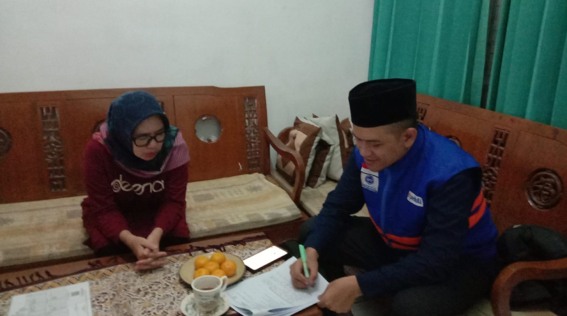 DT Peduli Bandung Survei ke Rumah Calon Penerima Beasiswa SMK DT 