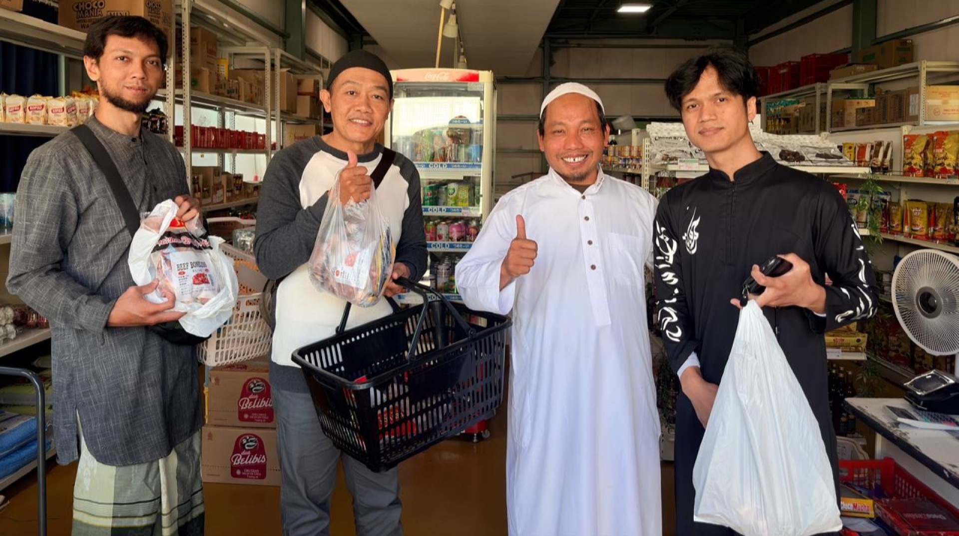 Rayakan Iduladha, DT Peduli Salurkan Daging Halal untuk Muslim di Jepang