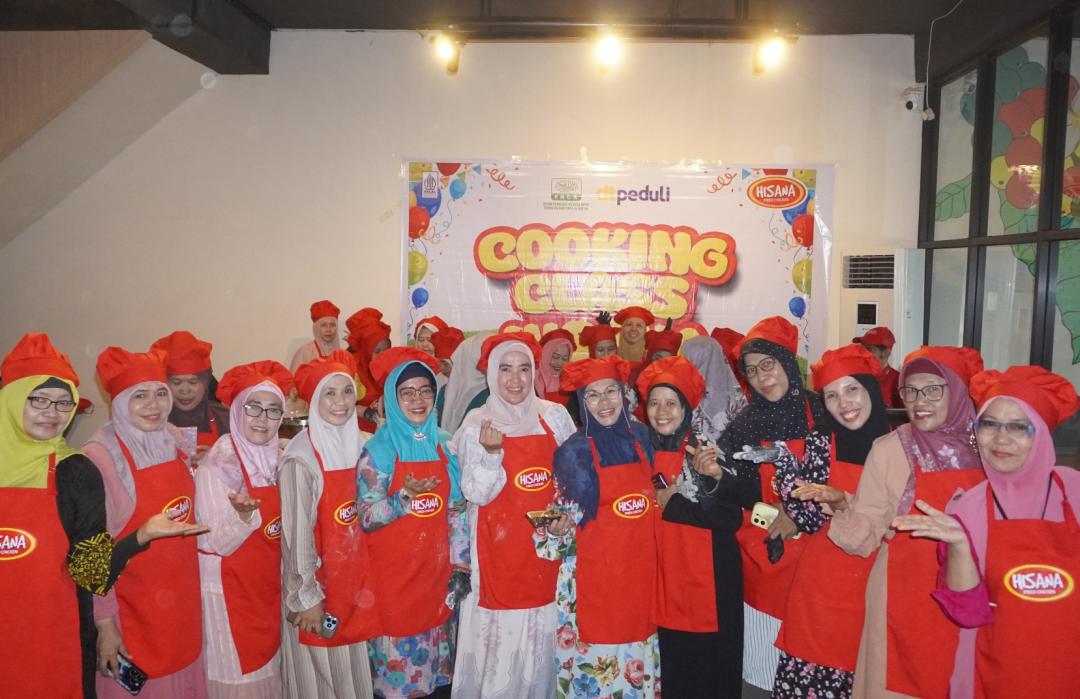 Penuh Keceriaan, DT Peduli Sulsel Bersama Hisana Makassar Raya Gelar Cooking Class untuk Muslimah Forum Kajian Cinta Al-Qur'an 