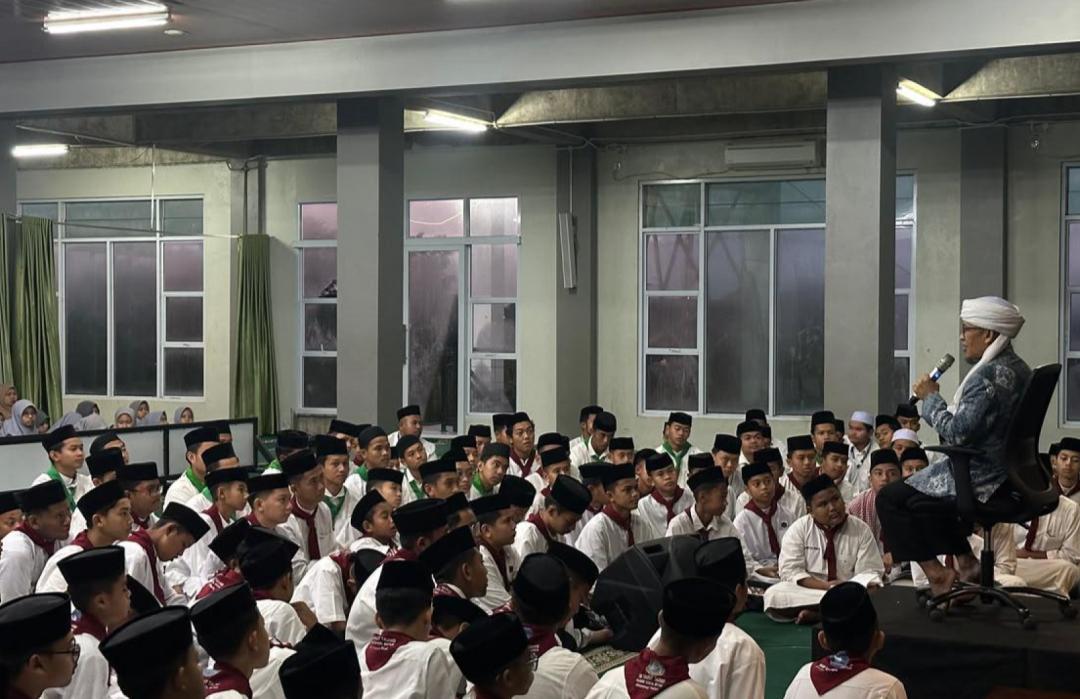 DT Peduli Kepri Sukses Gelar Safari Dakwah Aa Gym di Berbagai Masjid dan Pesantren Wilayah Kota Batam 