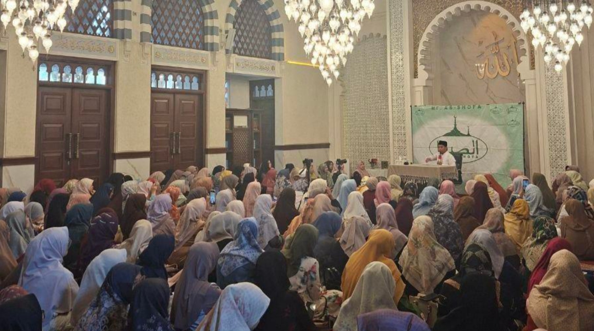 DT Peduli Bogor Kolaborasi dengan MT As Shofa Gelar Kajian dan Buka Gerai ZIS di Masjid As Sofia