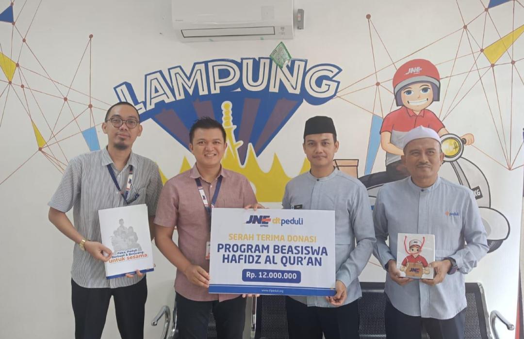 DT Peduli Lampung Serahkan Laporan Penyaluran Bantuan JNE untuk Rumah Tahfidz Al-Qur'an