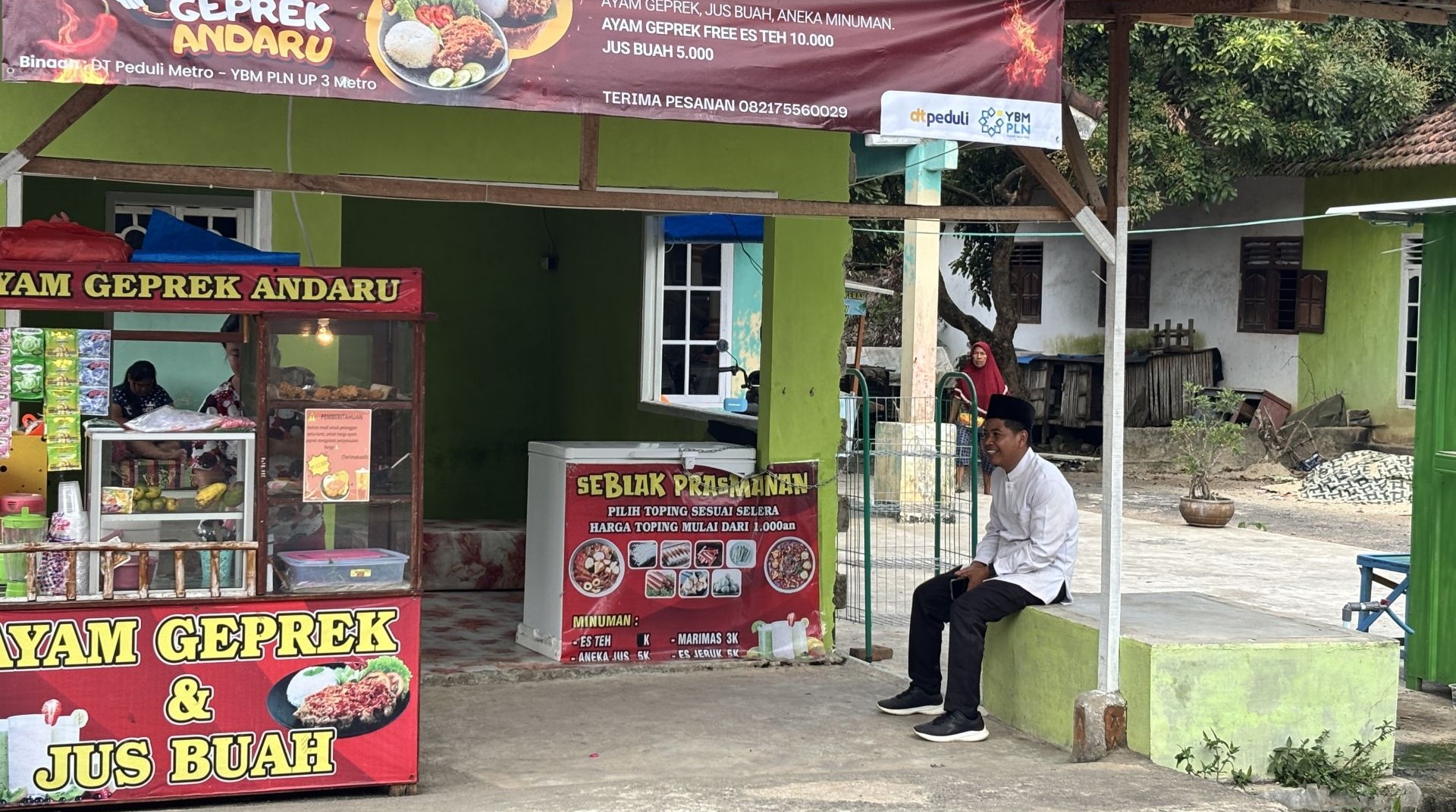 Pastikan UMKM Berjalan dan Berkembang, DT Peduli Metro Kunjungi Ayam Geprek Andaru 