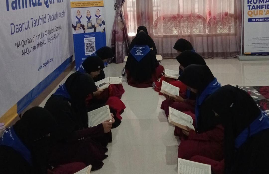 Santri Rumah Tahfidz Qur'an Binaan DT Peduli Aceh Ikuti Tasmi' Hafalan Al-Qur'an 