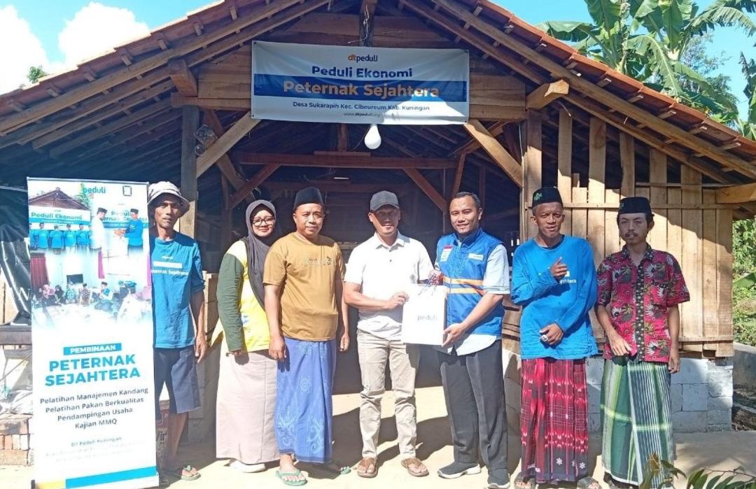 Perkuat Kekompakan Kelompok Ternak, DT Peduli Kuningan Gelar Pembinaan di Sukarapih 