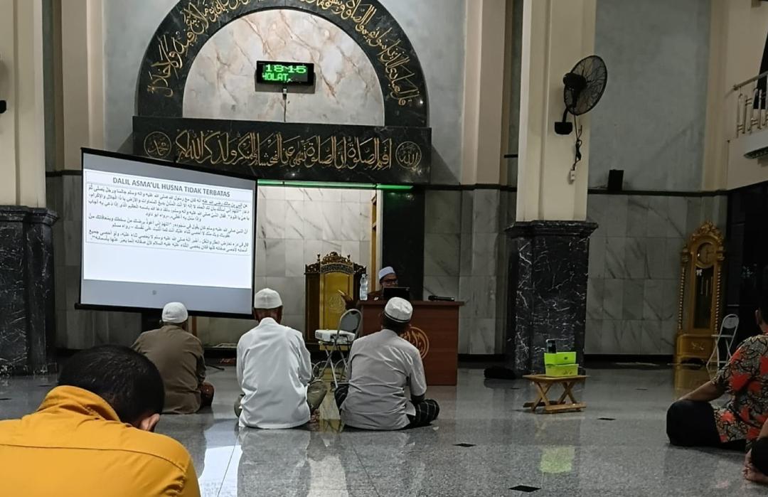 DT Peduli Surabaya Gelar Kajian Tauhid Perdana Bersama Ustaz Abdul Wahid Alfaizin di Masjid Baitussalam 