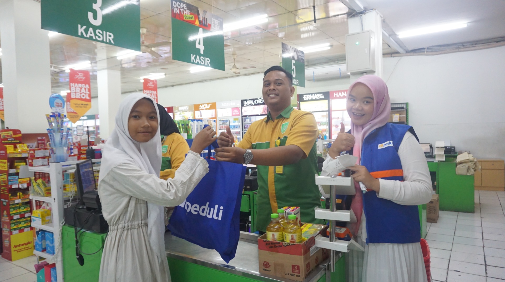 DT Peduli Surabaya Sukses Gelar Belanja Bahagia bersama Anak Yatim dan Dhuafa di Bulan Muharram 