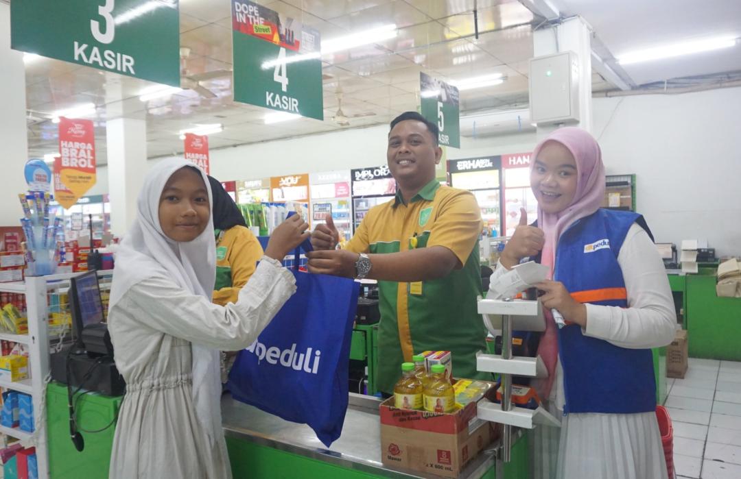 DT Peduli Surabaya Sukses Gelar Belanja Bahagia bersama Anak Yatim dan Dhuafa di Bulan Muharram 