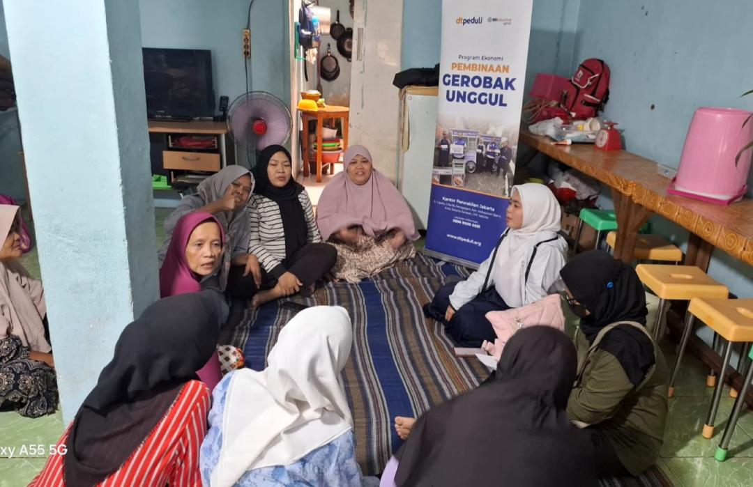 Optimalkan Bantuan Jangka Panjang, DT Peduli Jakarta Konsisten Laksanakan Monitoring Gerobak Brins untuk Binaan 