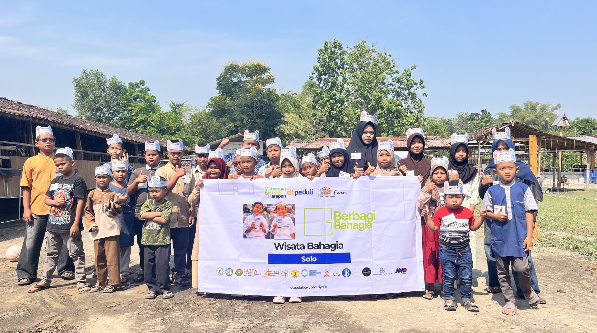 Tawa Ceria Yatim Warnai Edu Wisata Bahagia di Desa Sejahtera Gemolong
