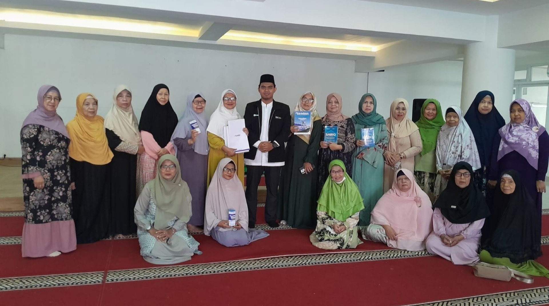 Jalin Silaturahmi, DT Peduli Depok Kunjungi MT Nurul Iman Beji Timur