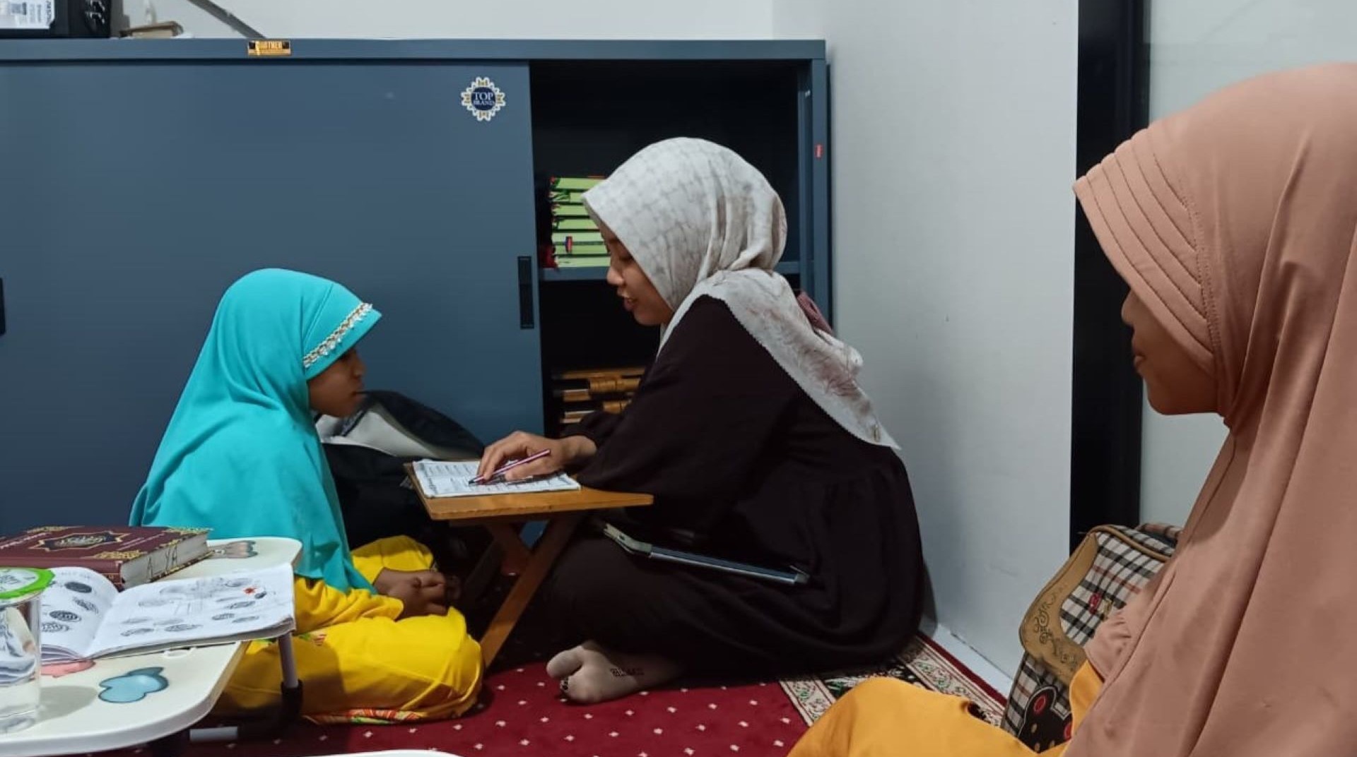 Penuh Semangat! Santri RTQ Kembali Aktif Mengaji Setelah Libur Panjang 