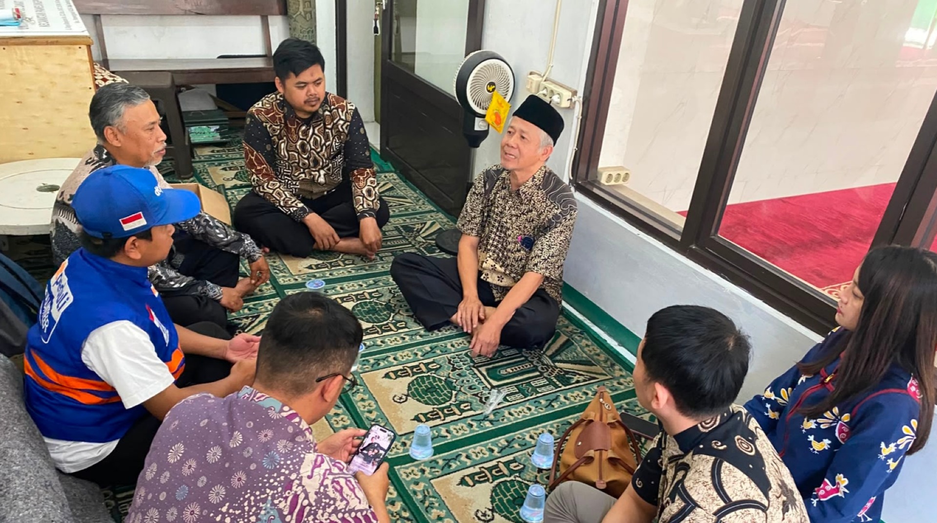 DT Peduli Bandung dan BJB Kunjungi Masjid Calon Lokasi Pembangunan Sumur Bor 
