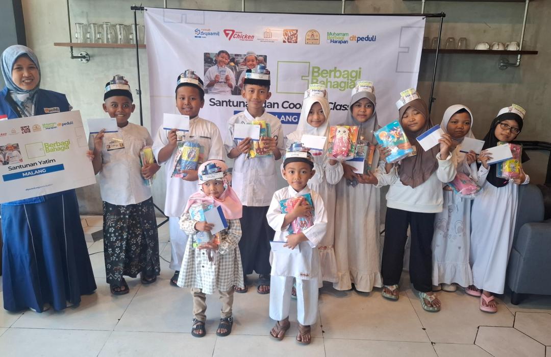 Muharram Berbagi Harapan, DT Peduli Malang Gelar Cooking Class dan Beri Santunan untuk Anak Yatim 