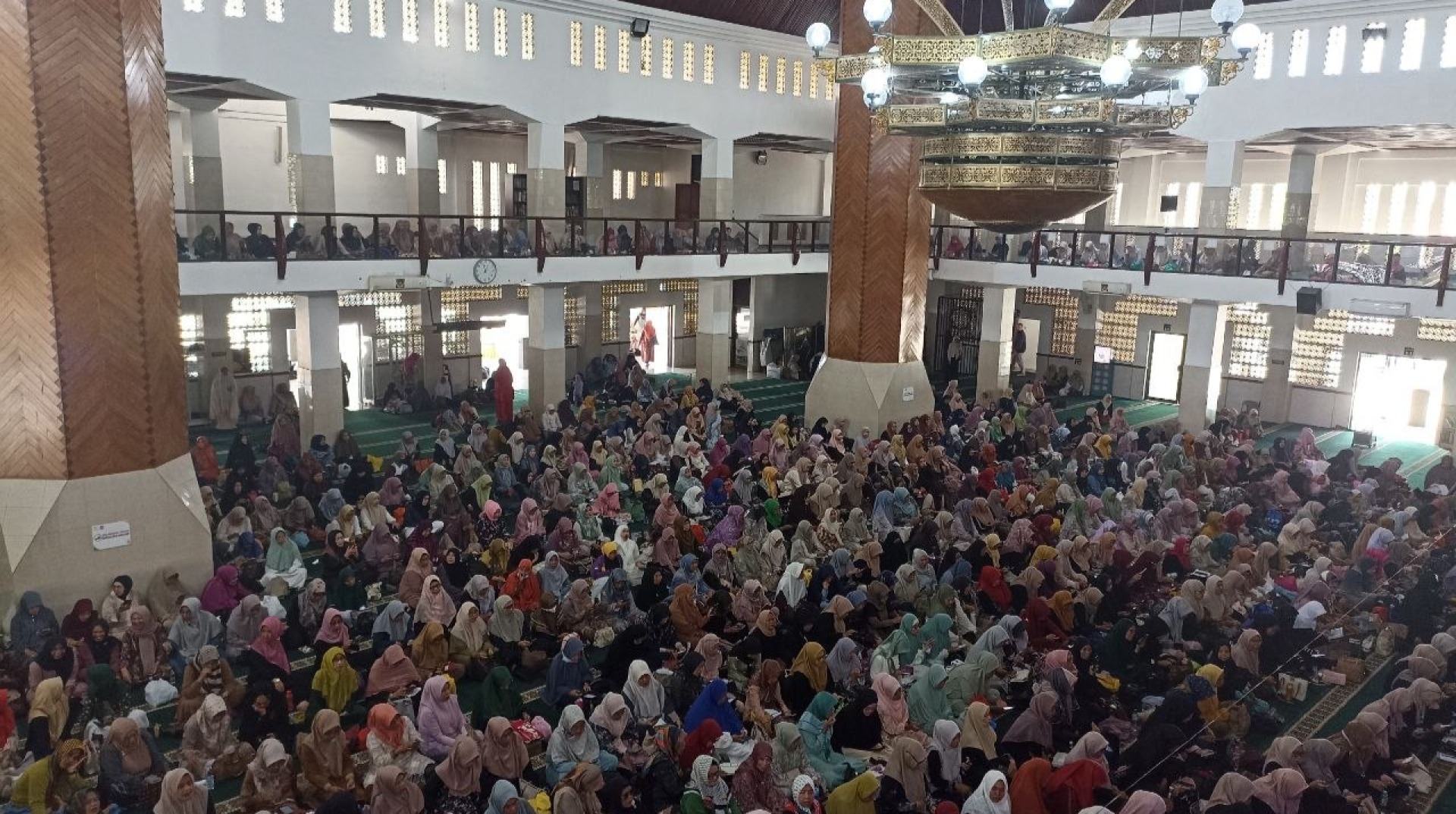 DT Peduli Tasikmalaya Gelar Kajian Tauhid Bersama Ustaz Zacky Mirza, Ajak Jamaah Perkuat Iman dan Semangat Berbagi