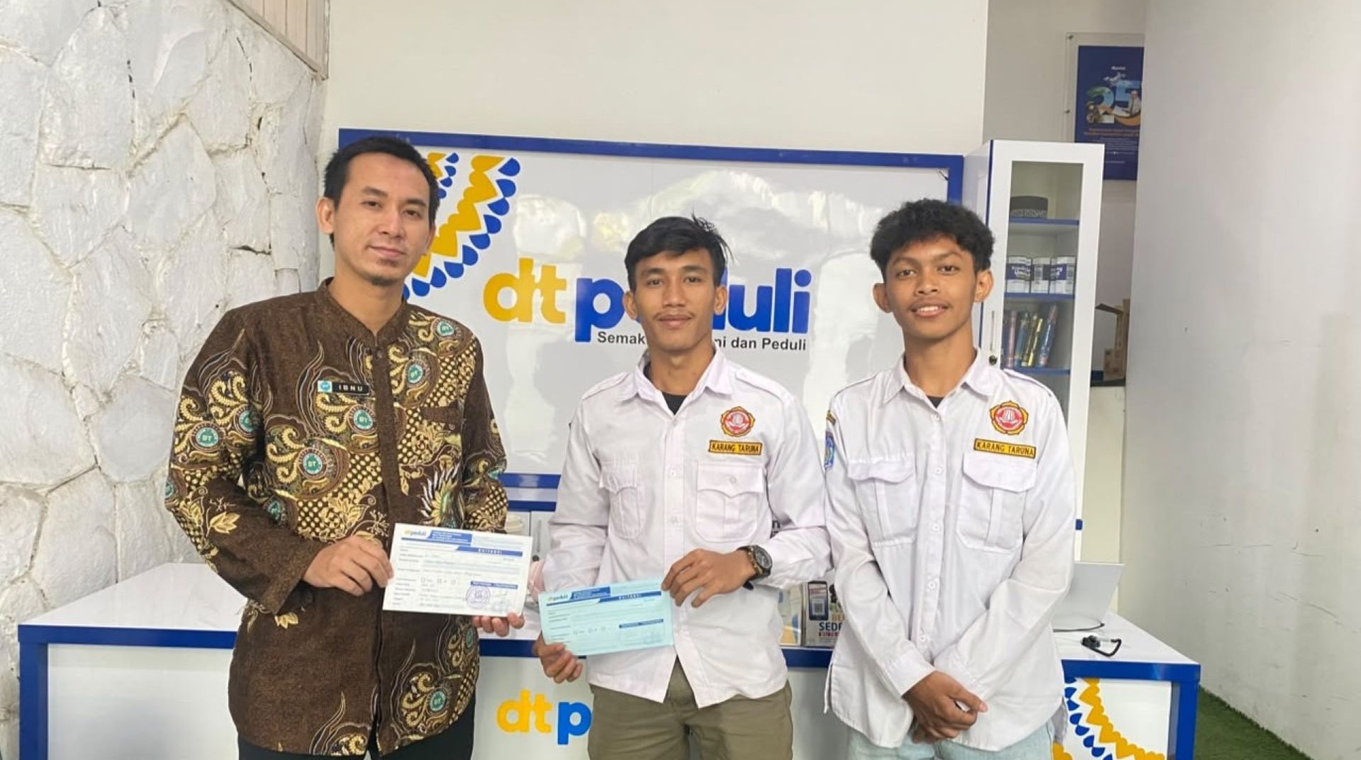 DT Peduli Jakarta Salurkan Bantuan untuk Kegiatan Sunat Massal Karang Taruna Pondok Ranggon 