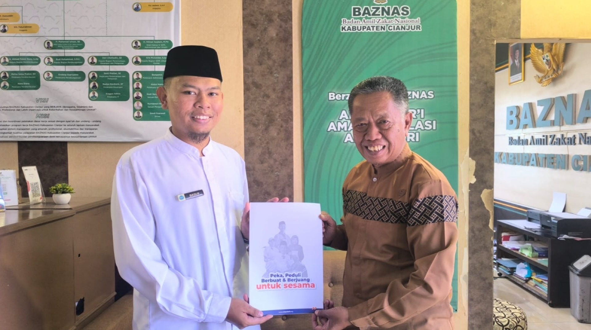 Jaga Transparansi dan Akuntabilitas Pengelolaan Dana Umat, DT Peduli Cianjur Serahkan Laporan ke BAZNAS 