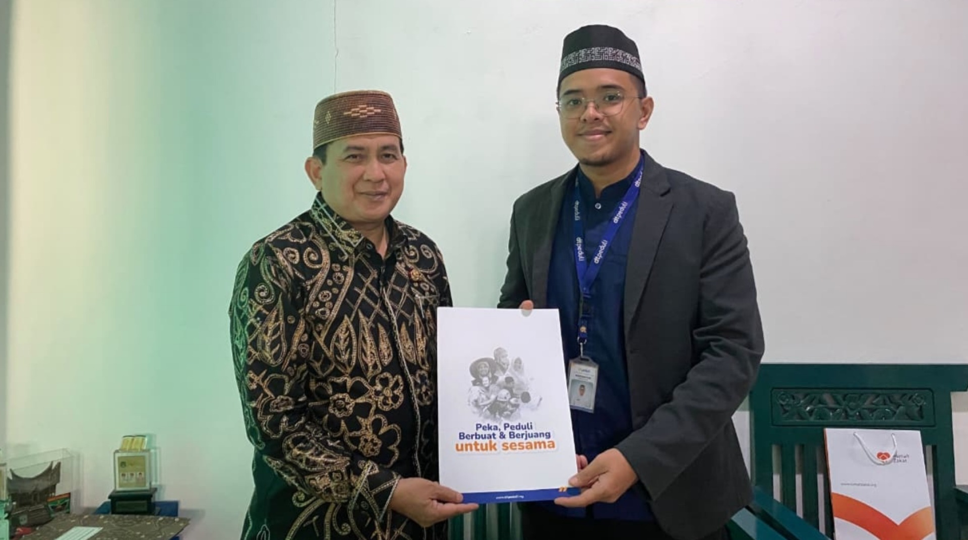 DT Peduli Kalsel Serahkan Laporan Kinerja Semester 1 Tahun 2026 kepada Kanwil Kemenag Kalimantan Selatan 