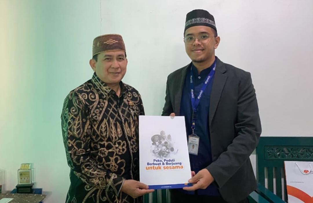DT Peduli Kalsel Serahkan Laporan Kinerja Semester 1 Tahun 2026 kepada Kanwil Kemenag Kalimantan Selatan 