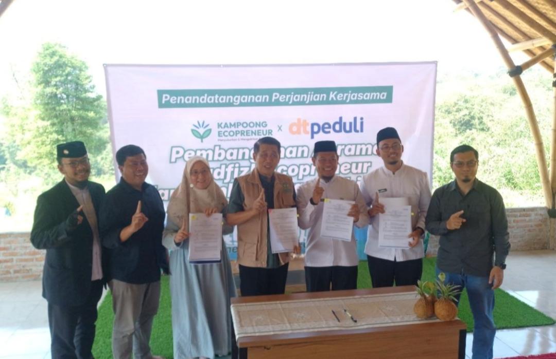 DT Peduli Bogor Bersama Kampoong Ecopreneur Bangun Asrama Tahfidz dan Resmikan Budi Daya Ubi Ungu