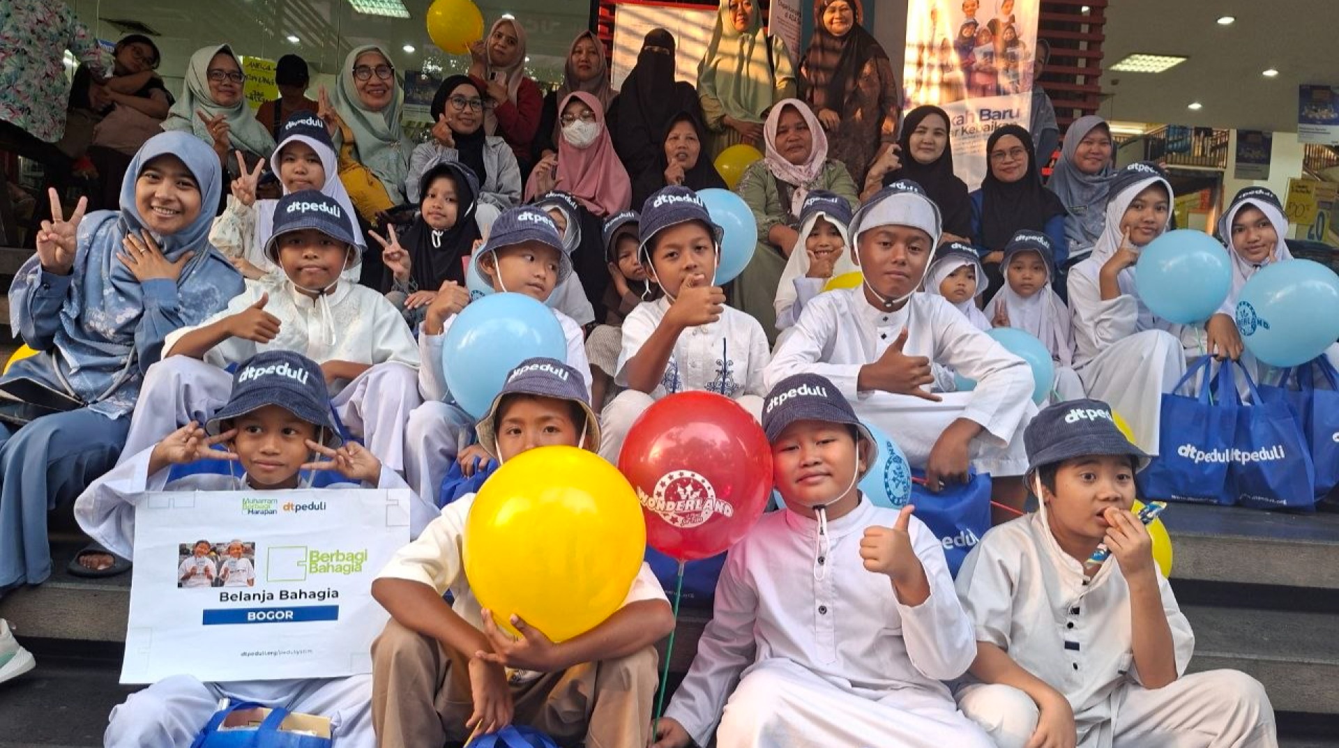 Tahun Ajaran Baru, DT Peduli Bogor Gelar Belanja Bahagia untuk Yatim dan Dhuafa
