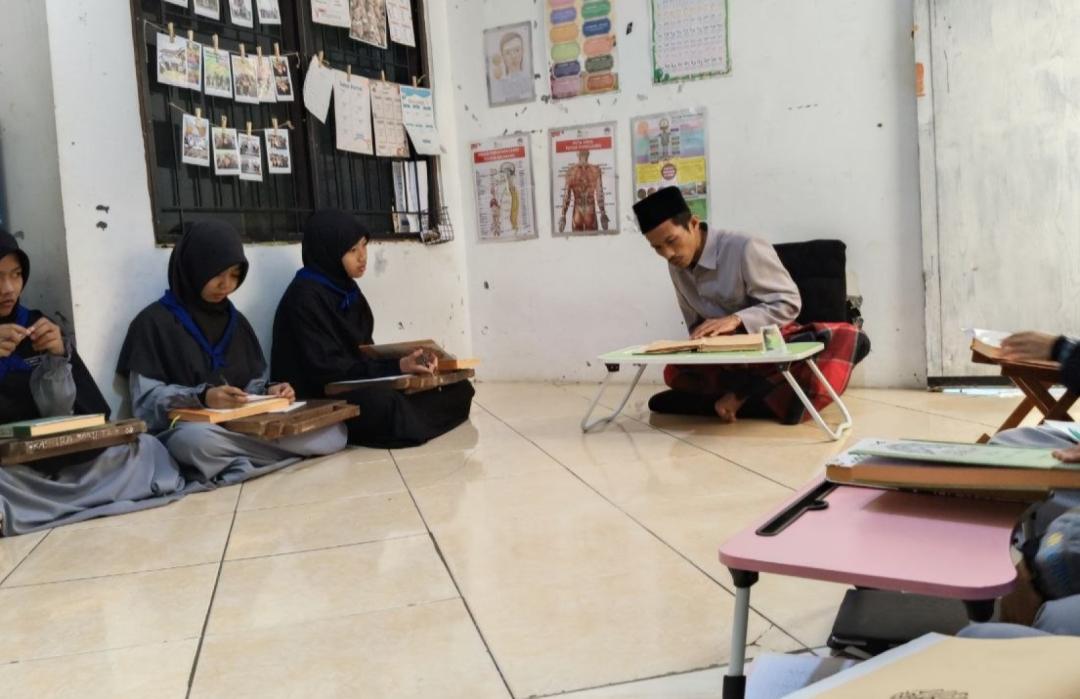 Perdalam Pemahaman Al-Qur'an, Santri RTQ DT Peduli Bogor Pelajari Kitab Tafsir Jalalain