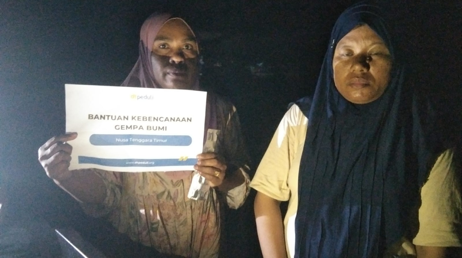 DT Peduli Salurkan Bantuan Obat-obatan untuk Pengungsi Gempa di Sikka 