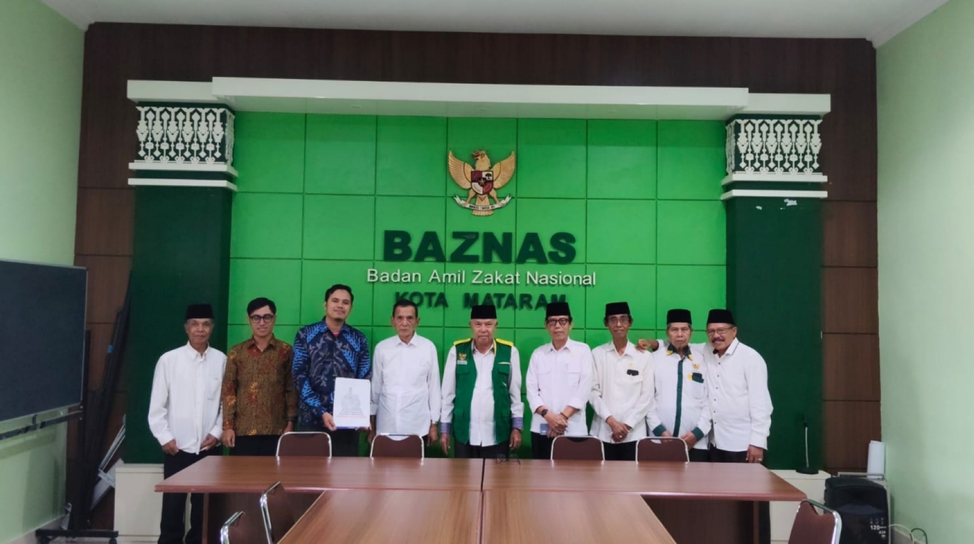 DT Peduli Mataram NTB Sampaikan Laporan Penghimpunan ZISWAF Semester I Tahun 2026 kepada BAZNAS  
