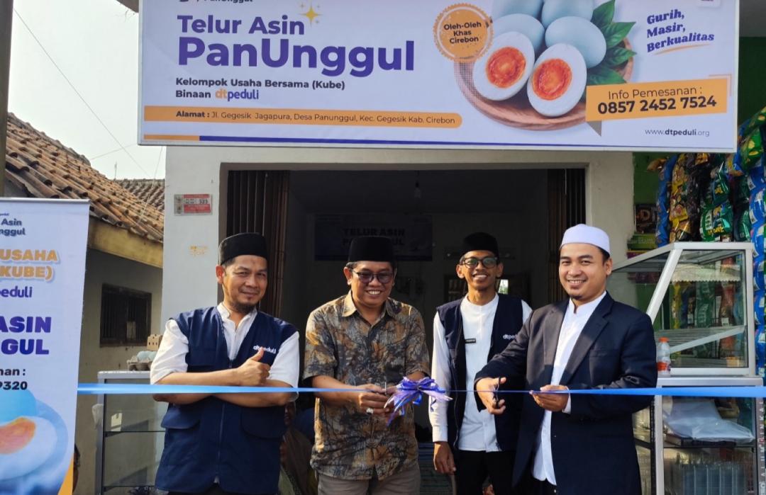 DT Peduli Cirebon Launching Ruko dan Scale Up Bisnis KUBE Telur Asin PanUnggul 
