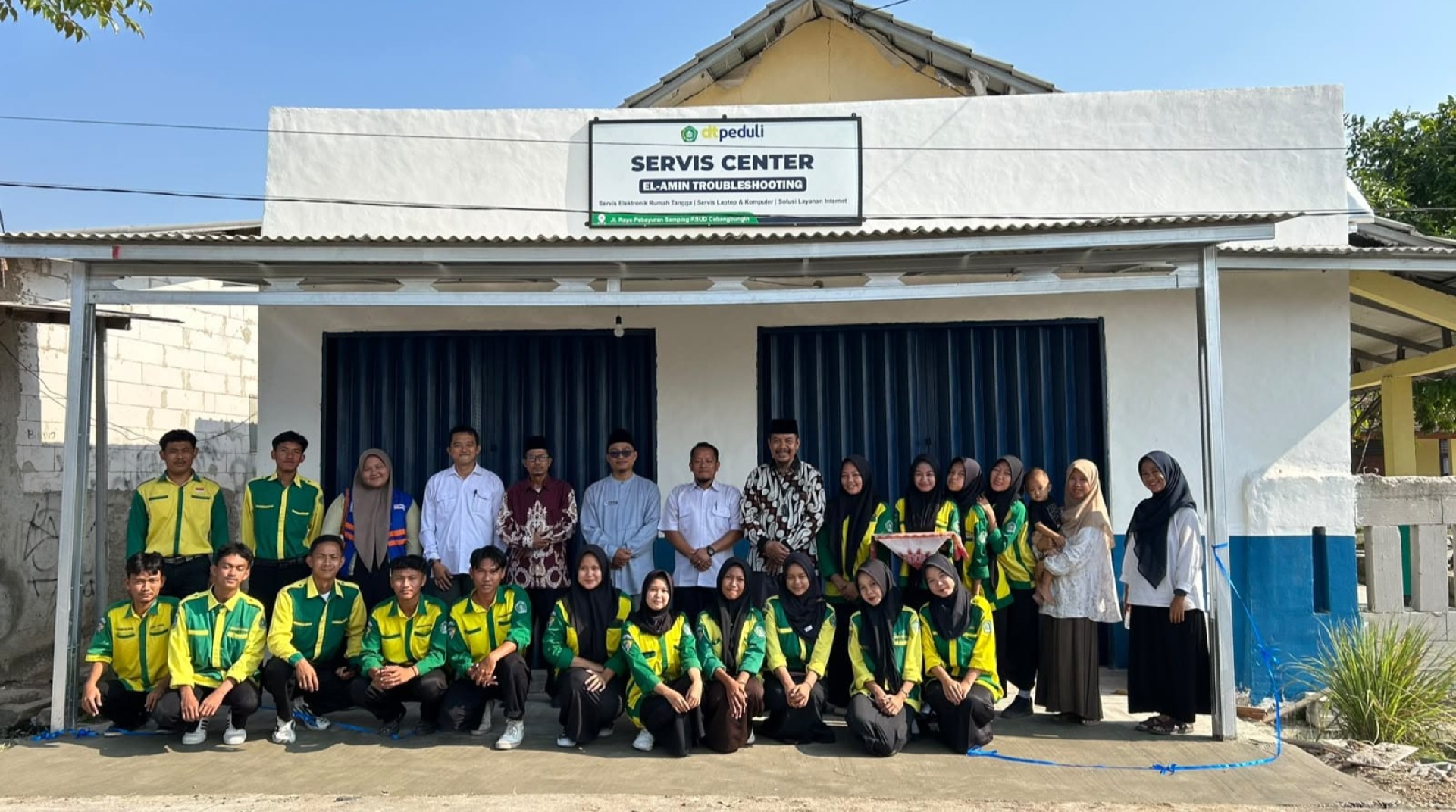 DT Peduli Bekasi Launching Gedung Service Center Elektronik di Kampung Baron