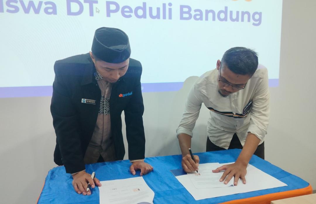 DT Peduli Bandung Laksanakan Penandatanganan MoU Program Beasiswa Pendidikan SMK dan CGQ