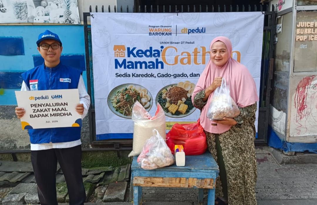 DT Peduli Tangsel Salurkan Bantuan Usaha Melalui Program Warung Barokah Bersama GHN dan Donatur