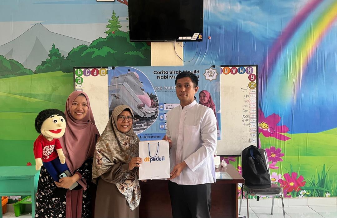 DT Peduli Sumut Bersama TK IT Al Munadi Peringati Maulid Nabi Muhammad saw dan Galang Donasi untuk Penyintas Gempa NTT