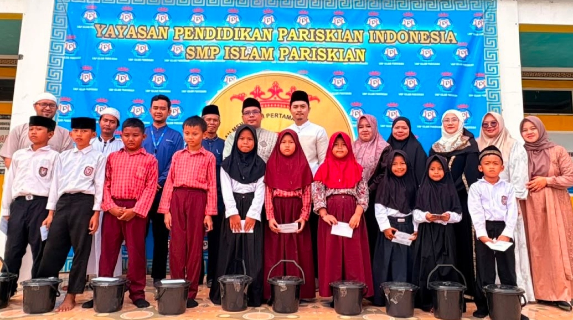 SMP Islam Pariskian Gandeng DT Peduli Serang Gelar Santunan untuk Anak Yatim pada Peringatan Maulid Nabi