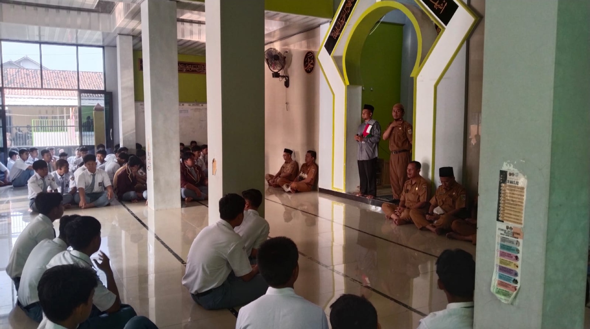 DT Peduli Metro Gelar MMQ di SMA Negeri 2 Metro, Ratusan Siswa dan Guru Antusias Ikuti Kajian