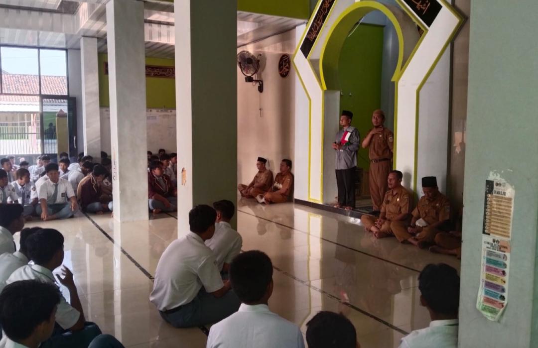 DT Peduli Metro Gelar MMQ di SMA Negeri 2 Metro, Ratusan Siswa dan Guru Antusias Ikuti Kajian