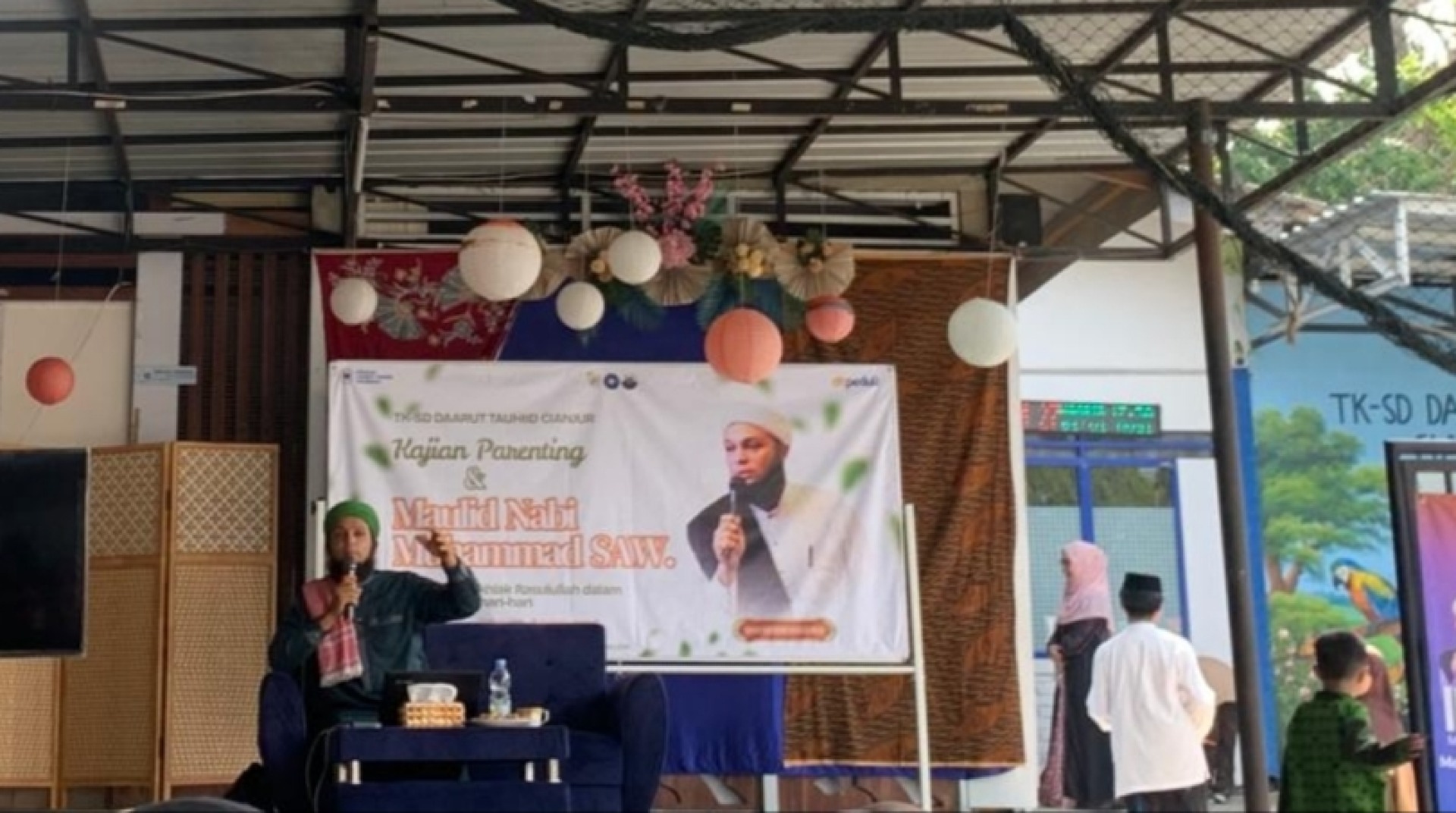 DT Peduli Cianjur Gelar Safari Dakwah dan Galang Donasi untuk Palestina di SMAN 1 Mande, SMPN 1 Mande dan TK-SD DT 