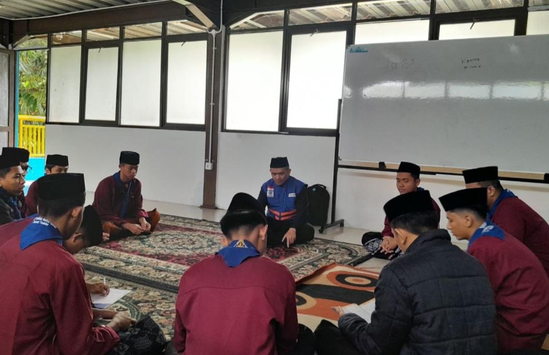DT Peduli Bandung Gelar Pembinaan Beasiswa RTQ dan Calon Guru Qur'an di Asrama Daarul Musthafa