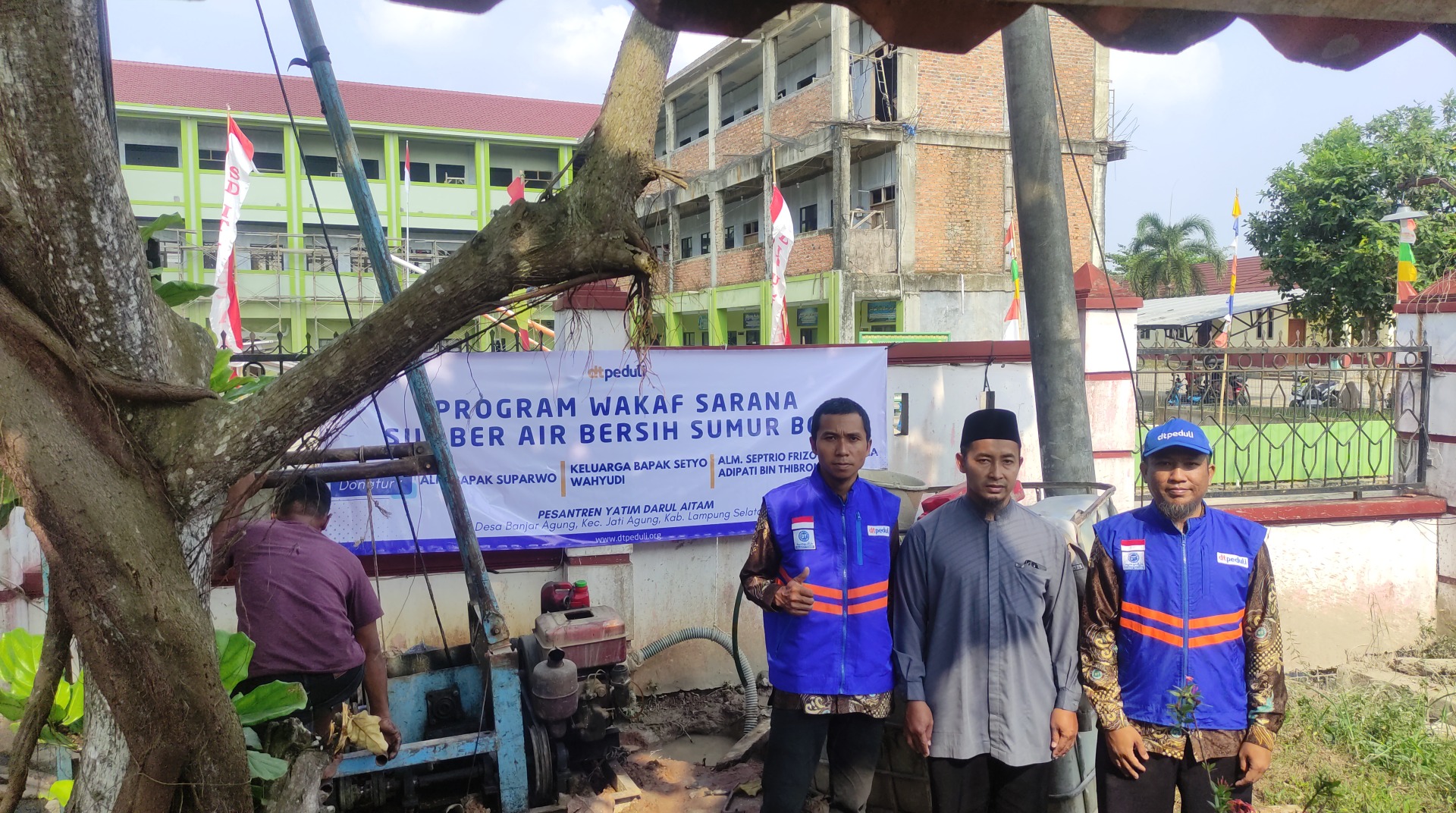 DT Peduli Lampung Laksanakan Pengerjaan Sumur Bor, Ikhtiar Hadirkan Air Bersih untuk Pesantren Yatim Darul Aitam