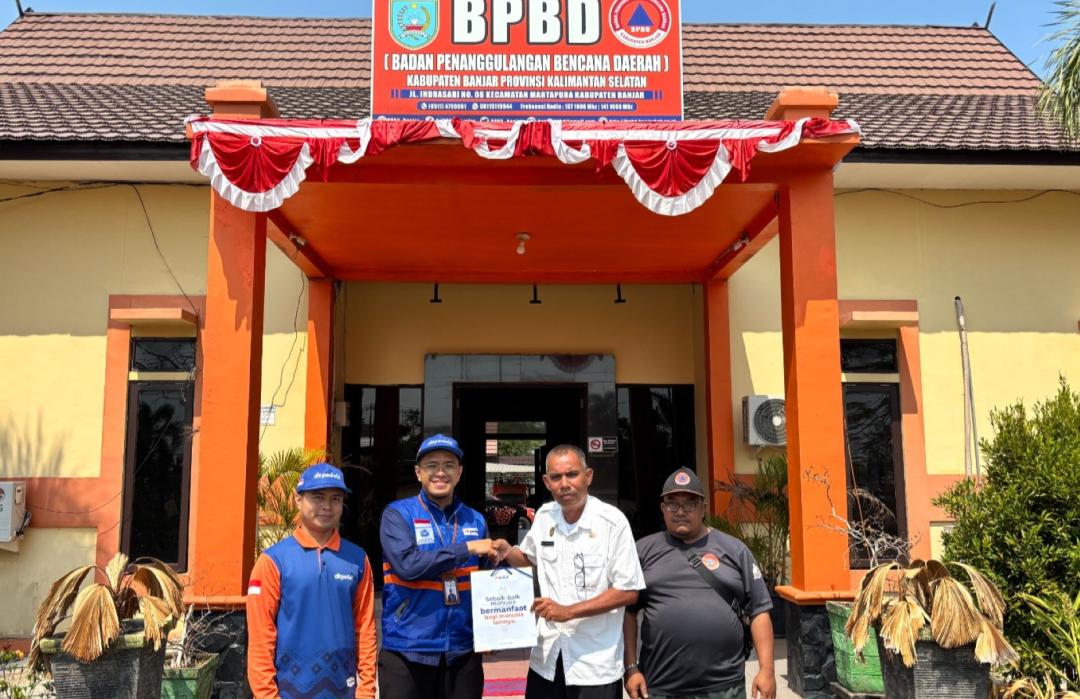 Sinergi Kemanusiaan, DT Peduli Kalsel Bergerak Bersama Bupati Kabupaten Banjar dan Tim Gabungan Bantu Tangani Karhutla