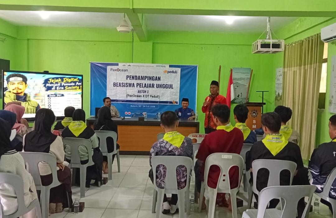 DT Peduli Kepri dan PaxOcean Perkuat Literasi Digital Penerima Beasiswa