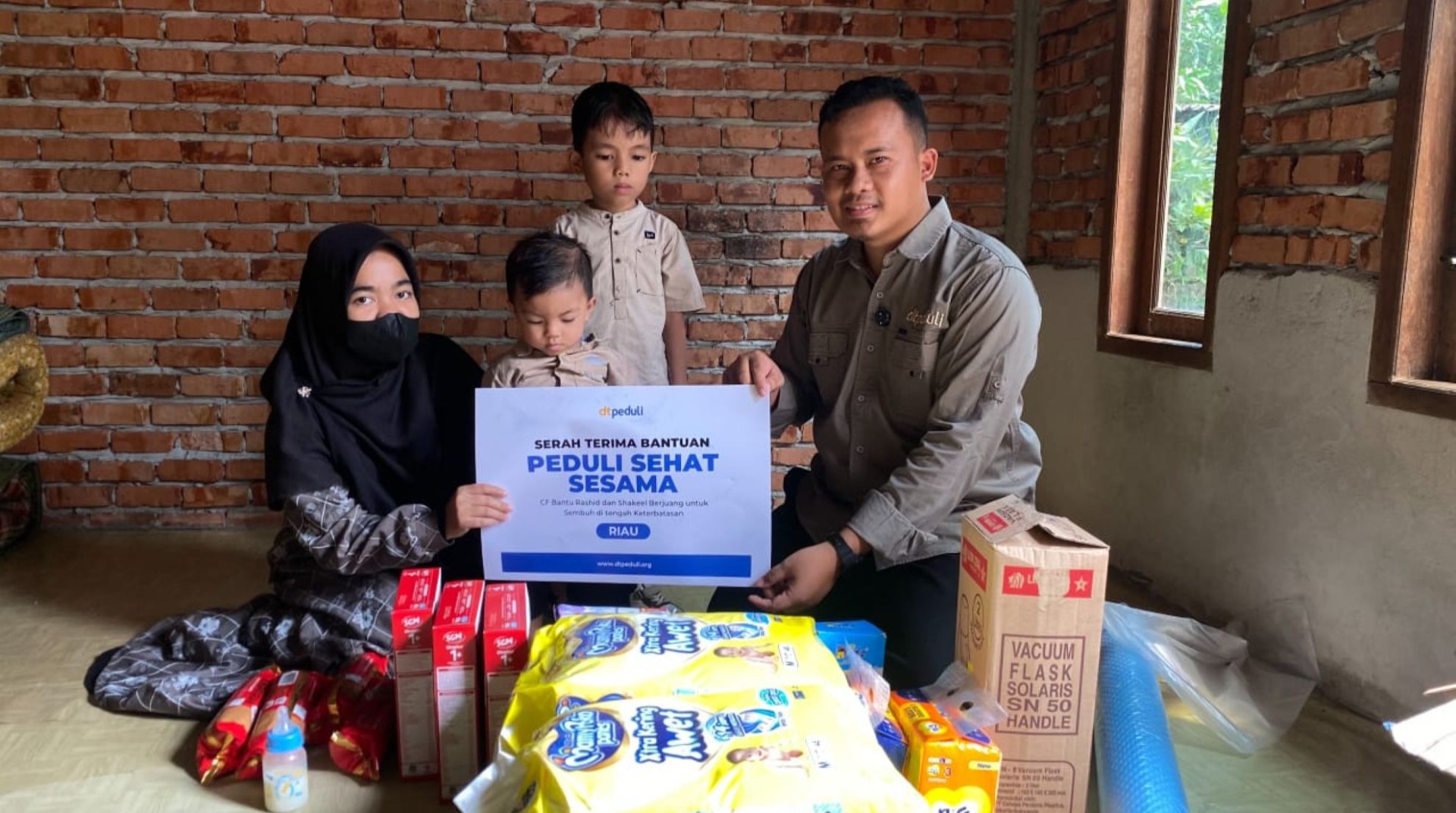 DT Peduli Riau Bantu Rashid dan Shakeel Hadapi Infeksi dan Tumor