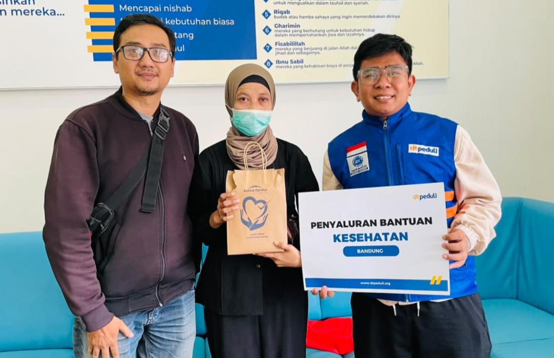 DT Peduli Bandung Salurkan Bantuan Kesehatan untuk Warga Rancasari
