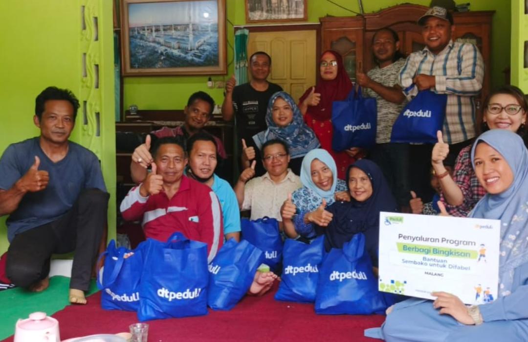 Bingkisan Cinta dari DT Peduli Malang untuk Difabel di Penghujung Tahun